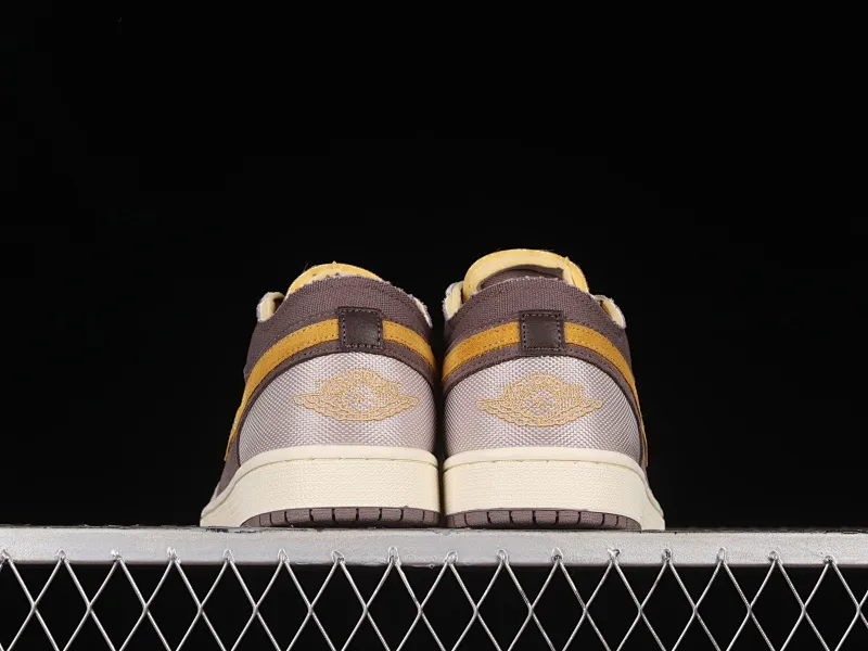 All categories Air Jordan Jordan series basketball shoes Air Jordan 1 Low Z version Air Jordan 1 Low "Taupe Hazet" AJ1 Joe 1 meter purple orange retro culture and leisure sports sneakers DN1635-200